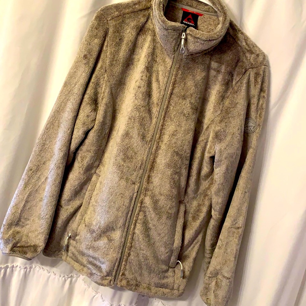 Gerry Tan Fleece